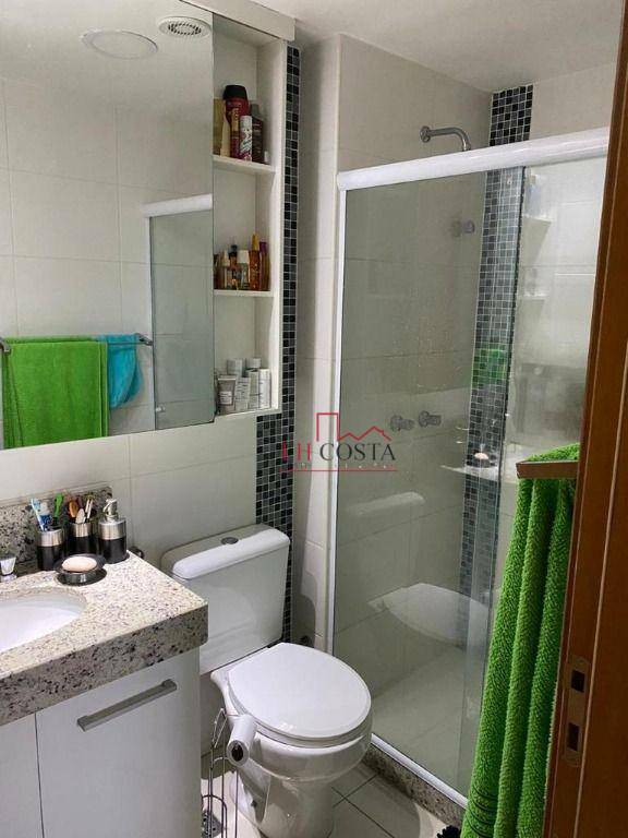 Apartamento à venda com 2 quartos, 74m² - Foto 18