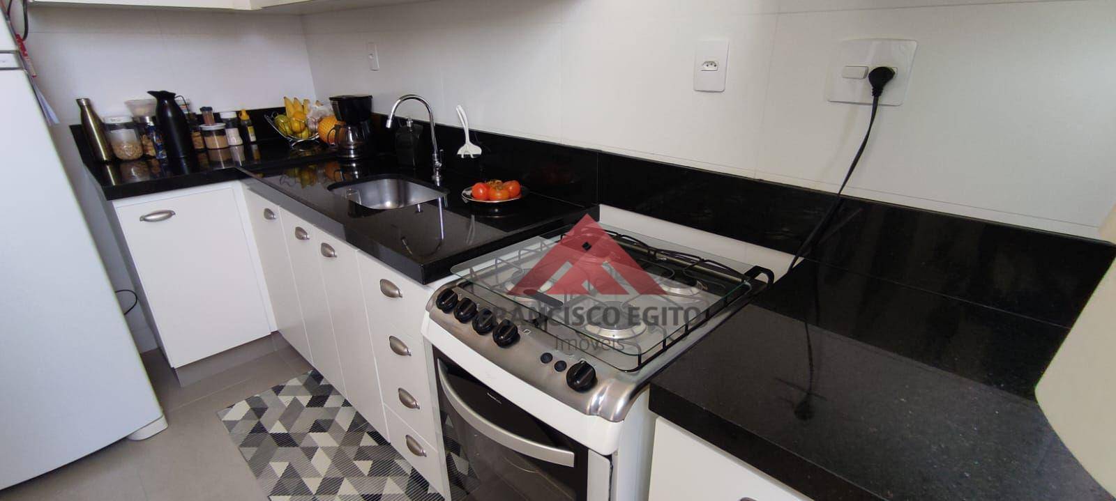 Apartamento à venda com 3 quartos, 67m² - Foto 1