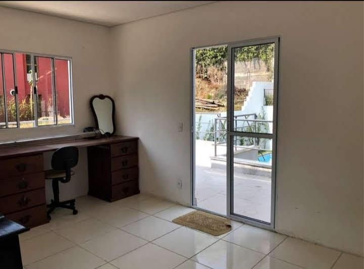 Casa de Condomínio para alugar com 3 quartos, 210m² - Foto 37