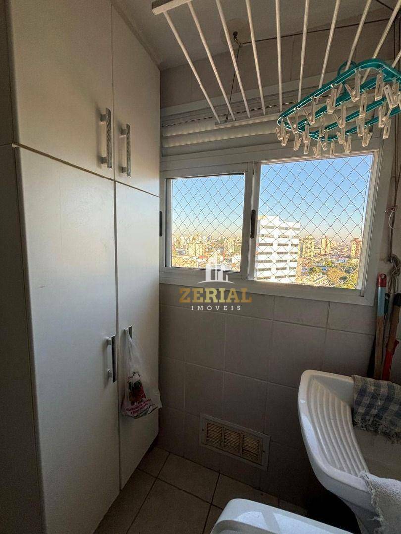 Apartamento à venda com 2 quartos, 60m² - Foto 32