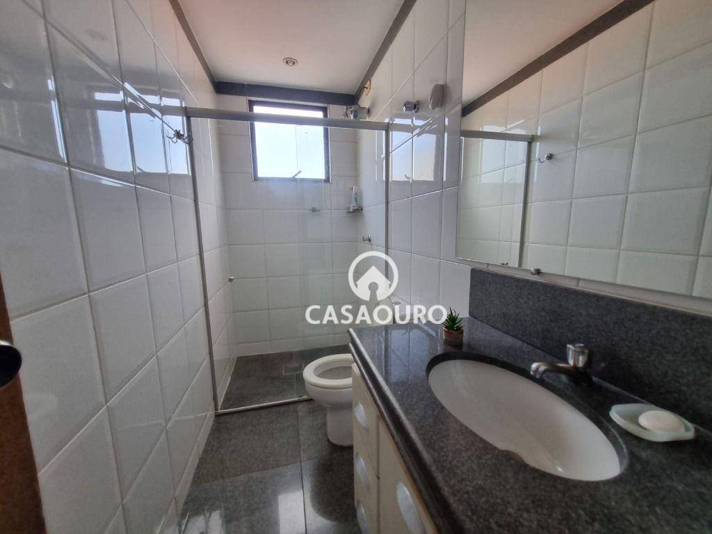 Apartamento à venda com 3 quartos, 77m² - Foto 12