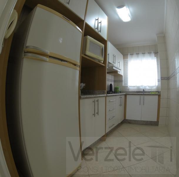 Apartamento à venda com 3 quartos, 127m² - Foto 10