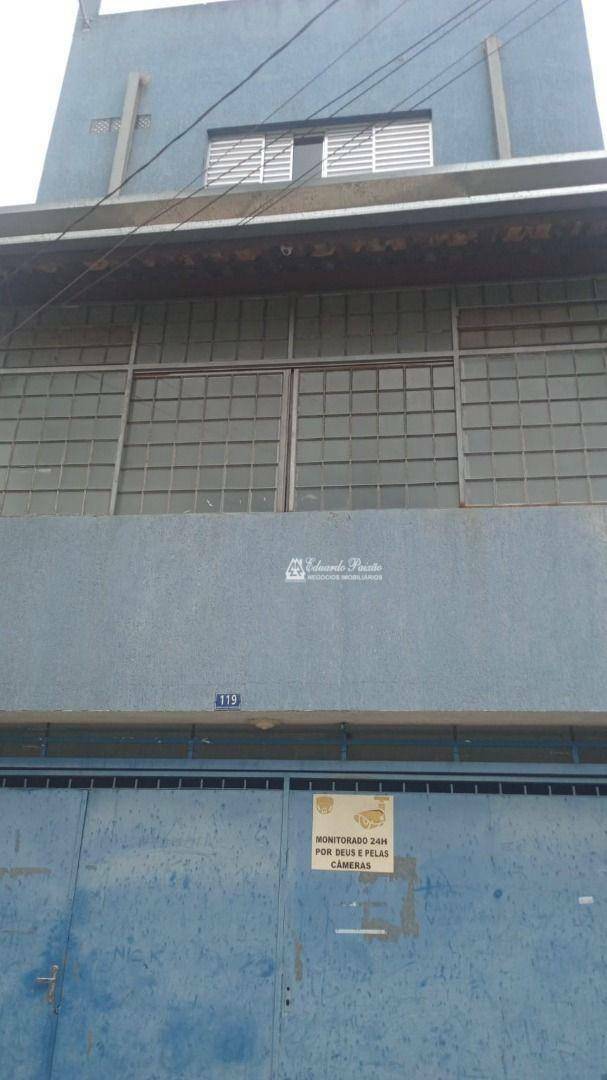 Sobrado à venda com 5 quartos, 306m² - Foto 26