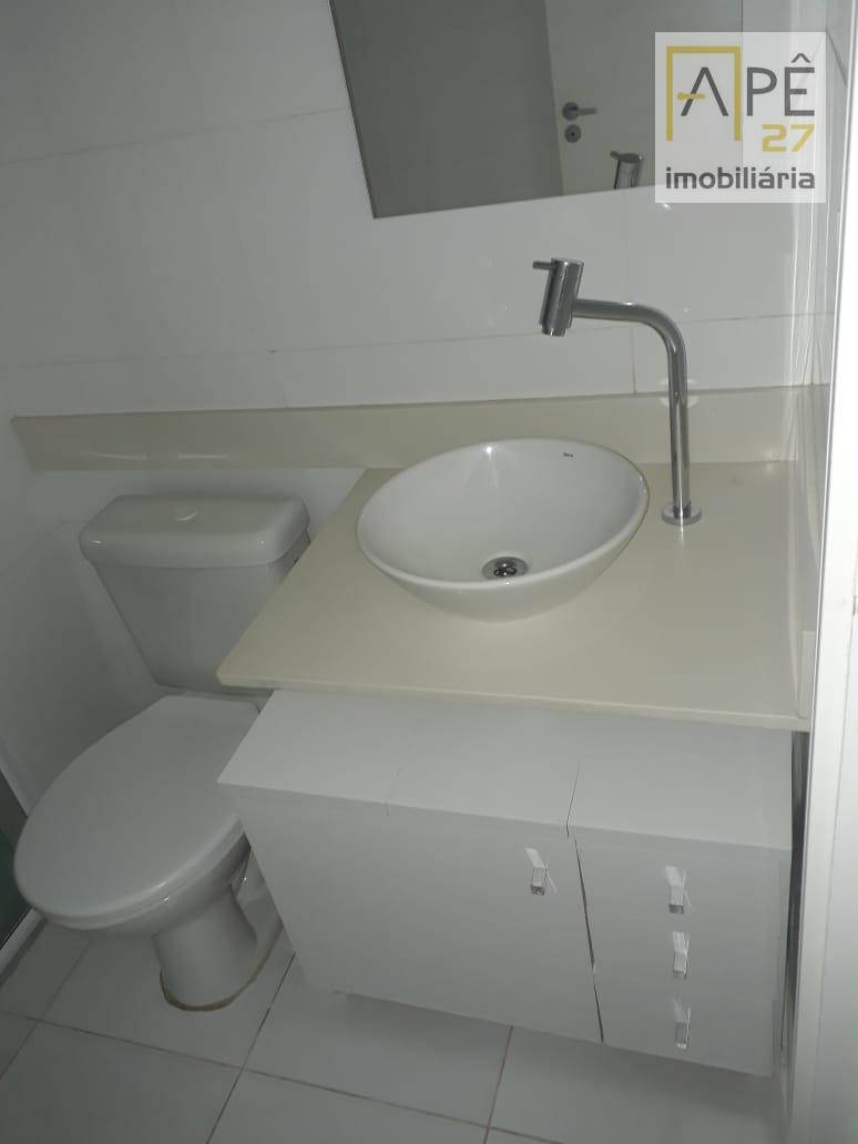 Apartamento à venda com 2 quartos, 67m² - Foto 15