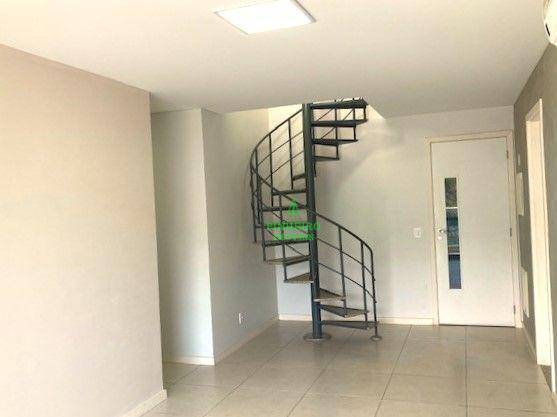 Cobertura à venda com 4 quartos, 207m² - Foto 3