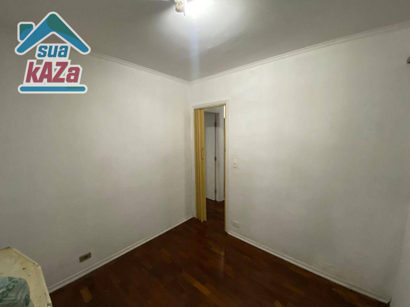 Apartamento à venda com 3 quartos, 75m² - Foto 11