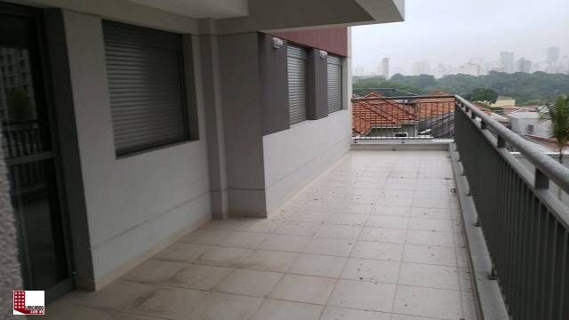 Apartamento à venda com 2 quartos, 100m² - Foto 1