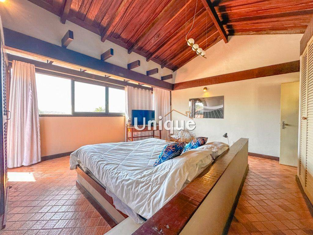 Casa à venda com 4 quartos, 570m² - Foto 52