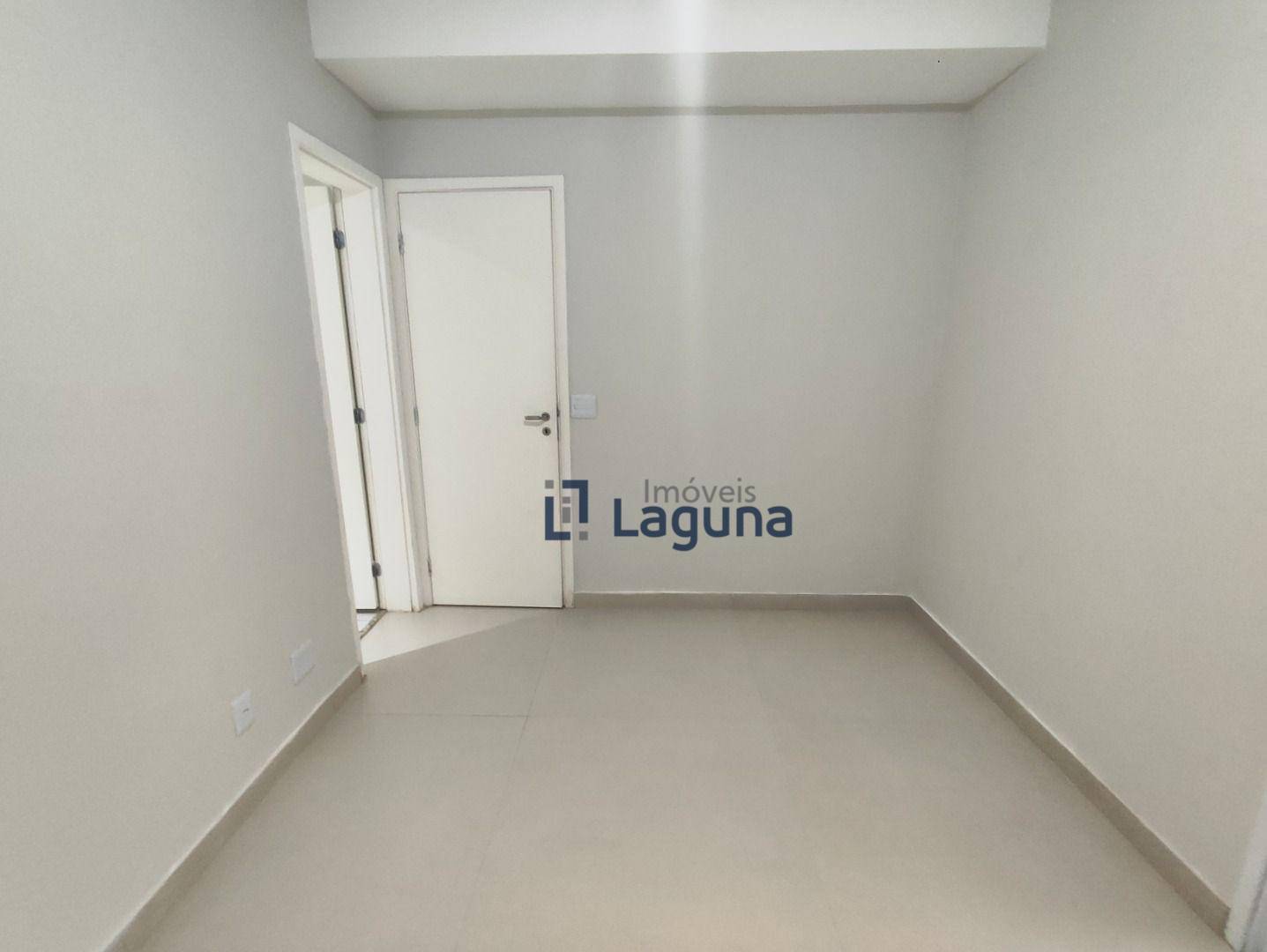 Apartamento à venda com 3 quartos - Foto 34