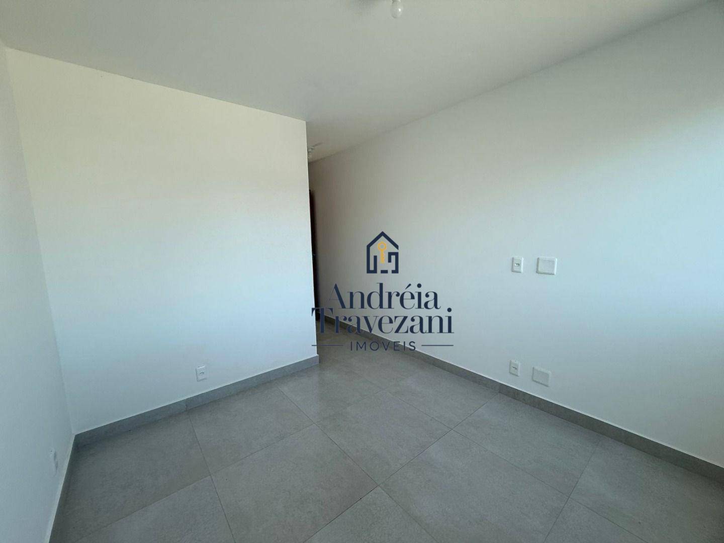 Apartamento à venda com 2 quartos, 70m² - Foto 15