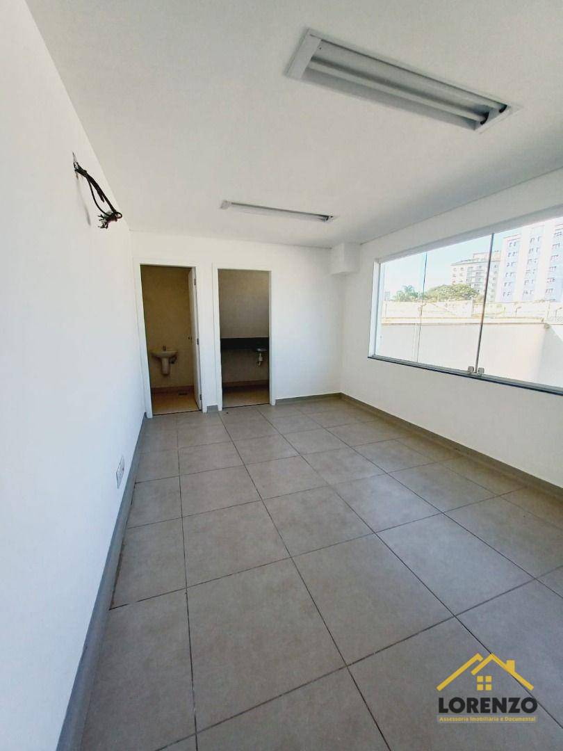 Prédio Inteiro para alugar, 750m² - Foto 28