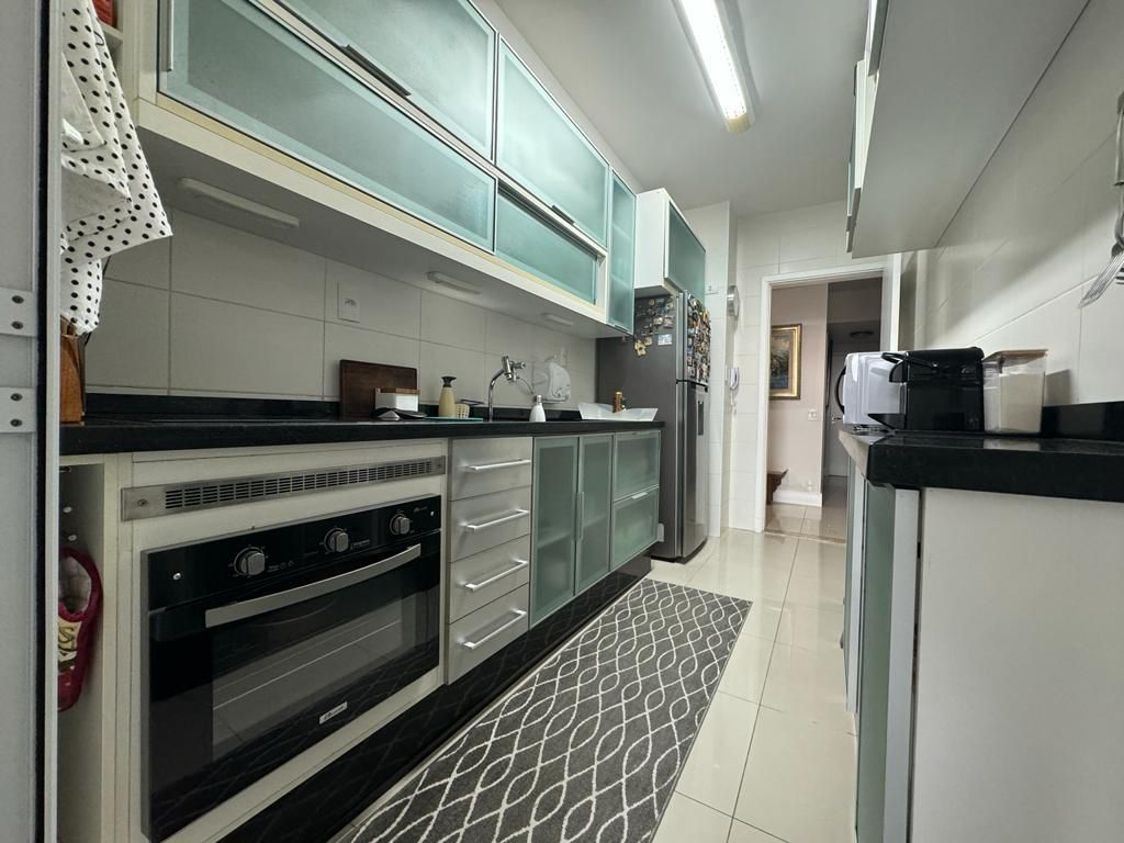 Apartamento à venda com 3 quartos, 118m² - Foto 24