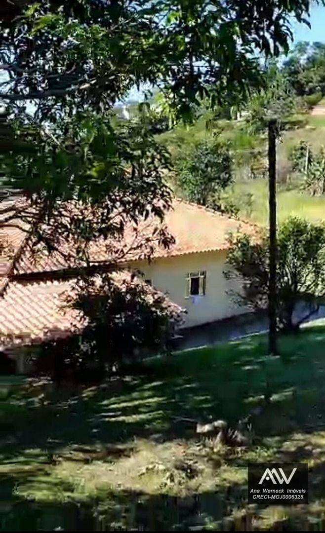 Chácara à venda com 3 quartos, 300m² - Foto 4