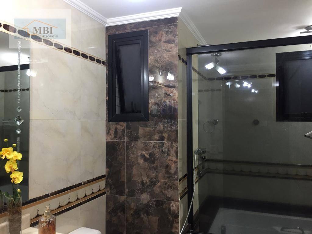 Apartamento à venda com 3 quartos, 125m² - Foto 18