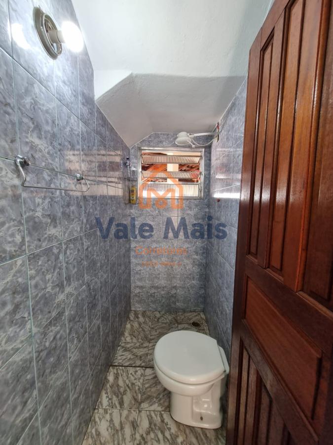 Casa à venda com 3 quartos, 202m² - Foto 9