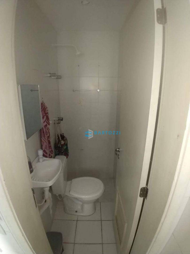 Apartamento à venda com 3 quartos, 97m² - Foto 14