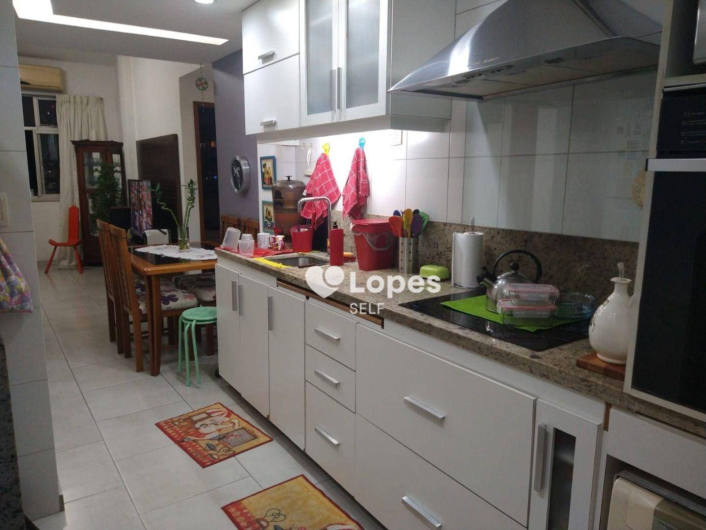 Apartamento à venda com 2 quartos, 71m² - Foto 4