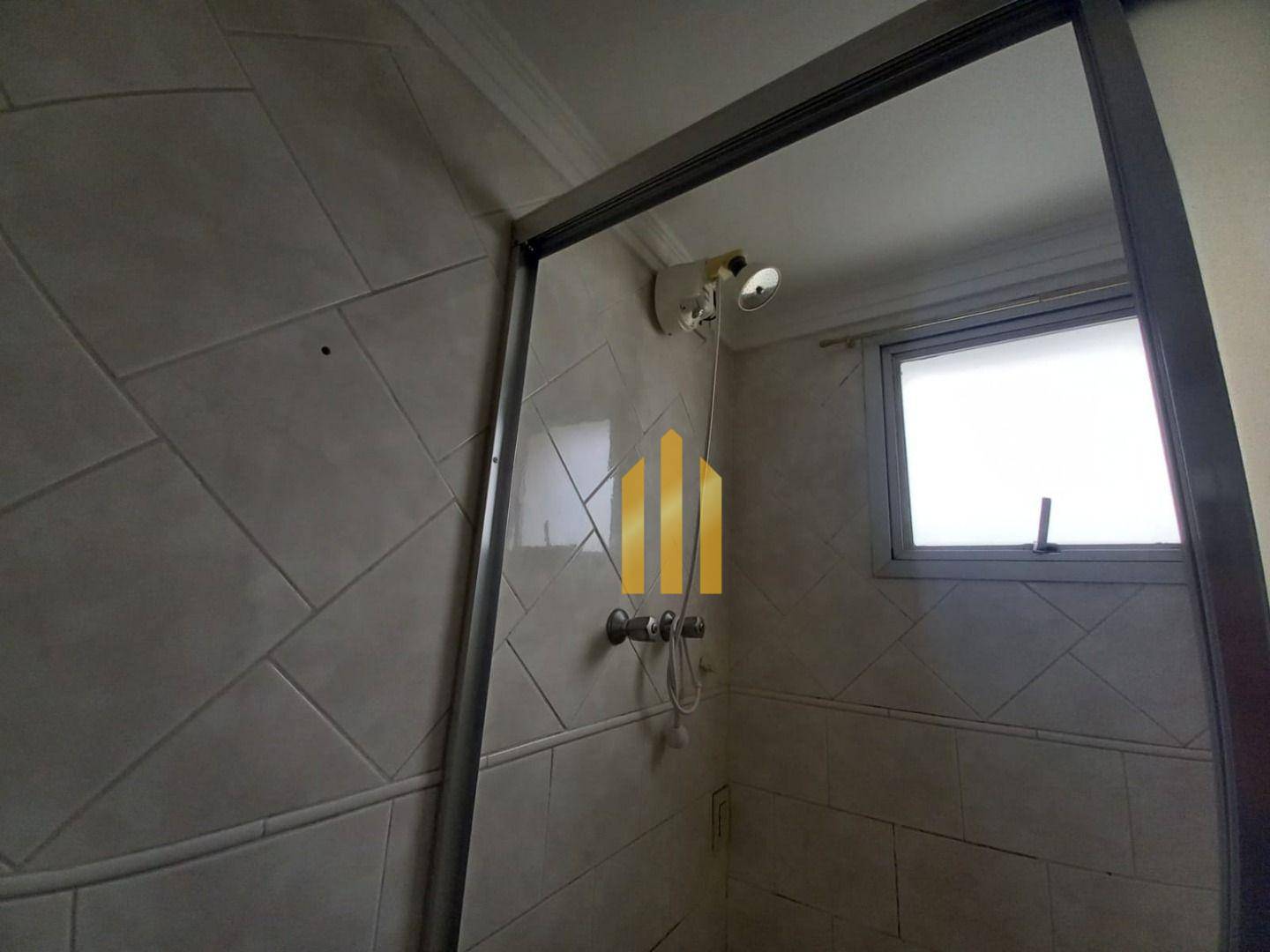 Apartamento para alugar com 3 quartos, 90m² - Foto 28