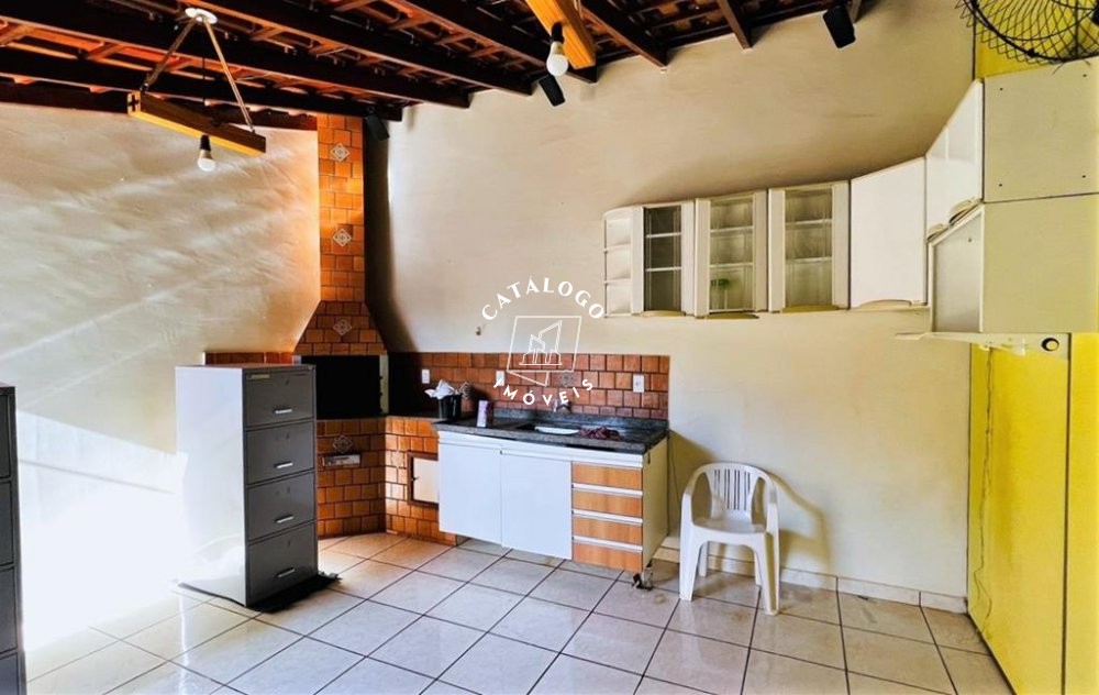 Casa à venda com 3 quartos, 168m² - Foto 12