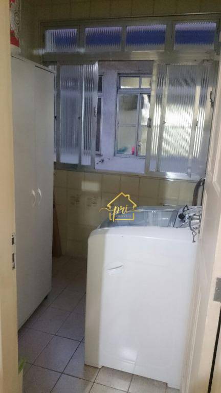 Apartamento à venda com 2 quartos, 70m² - Foto 5