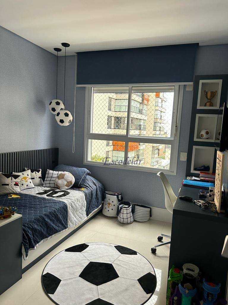 Apartamento à venda com 3 quartos, 230m² - Foto 25