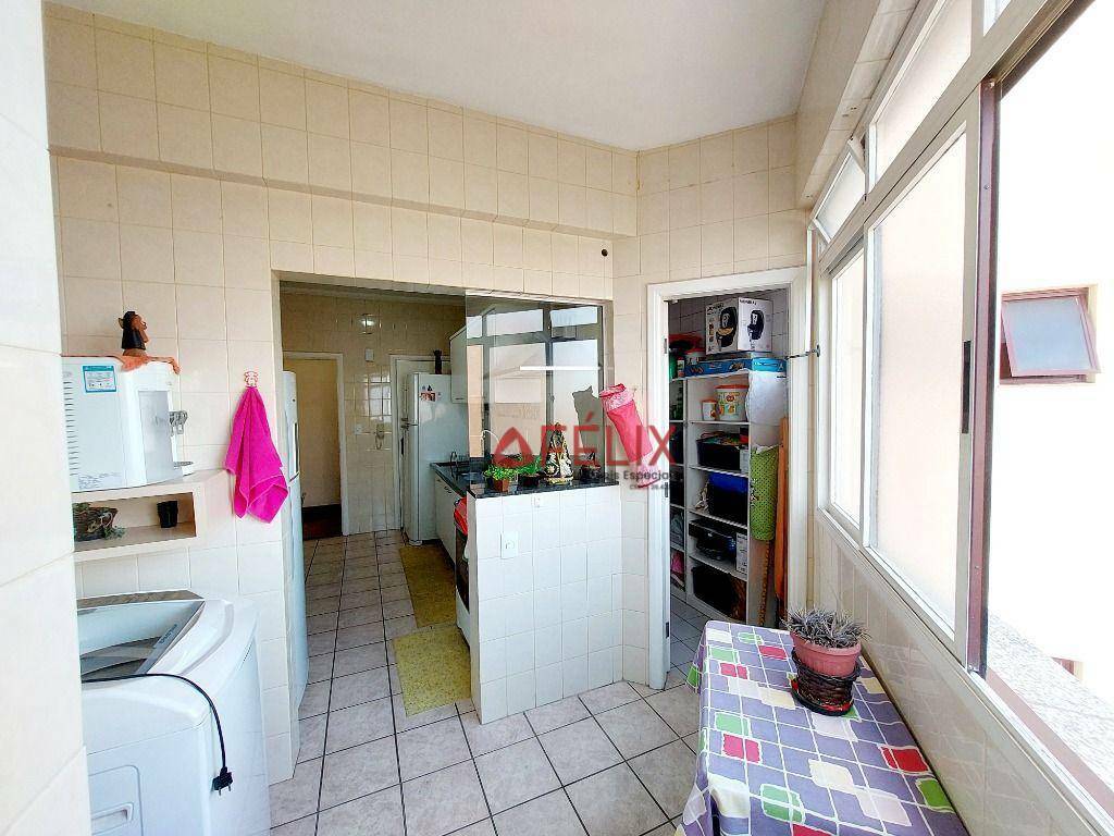 Apartamento à venda com 3 quartos, 111m² - Foto 10