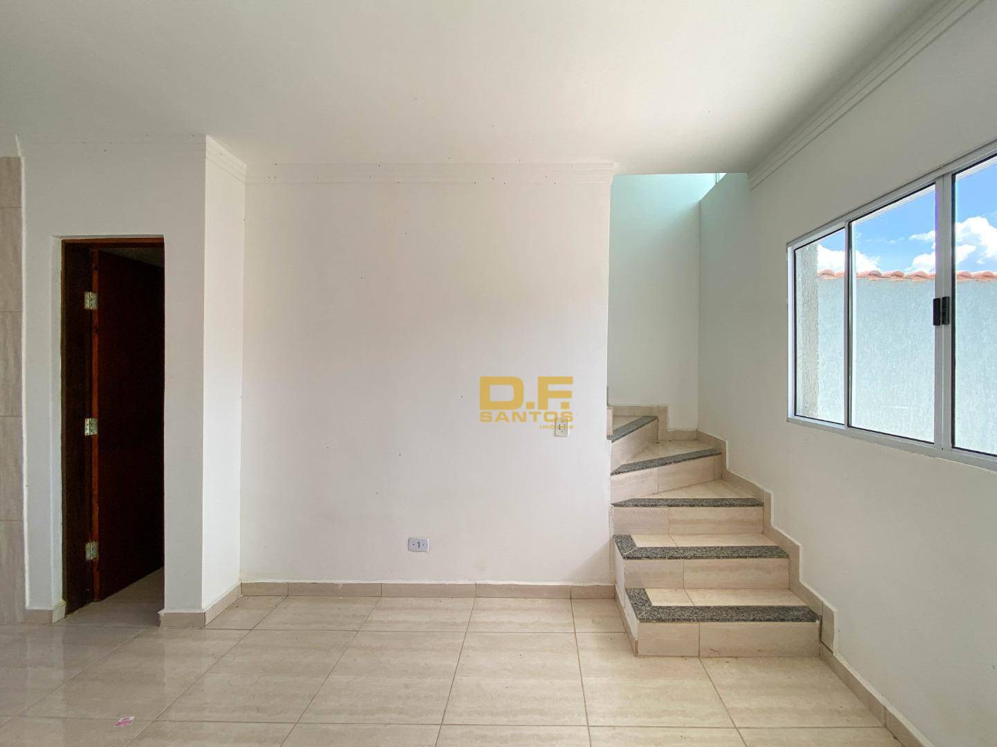 Sobrado à venda com 2 quartos, 1m² - Foto 11