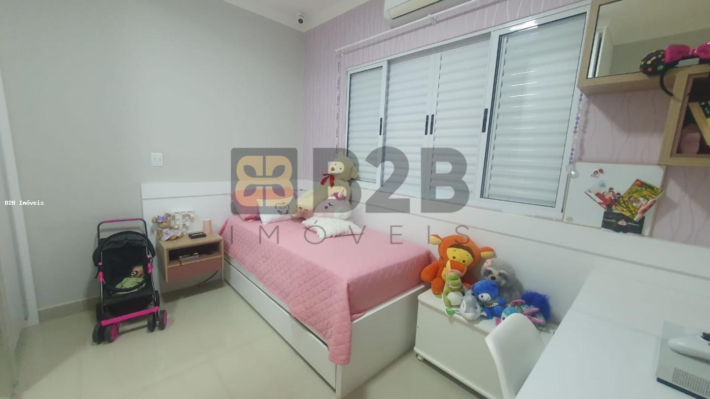 Casa de Condomínio à venda com 3 quartos, 227m² - Foto 19