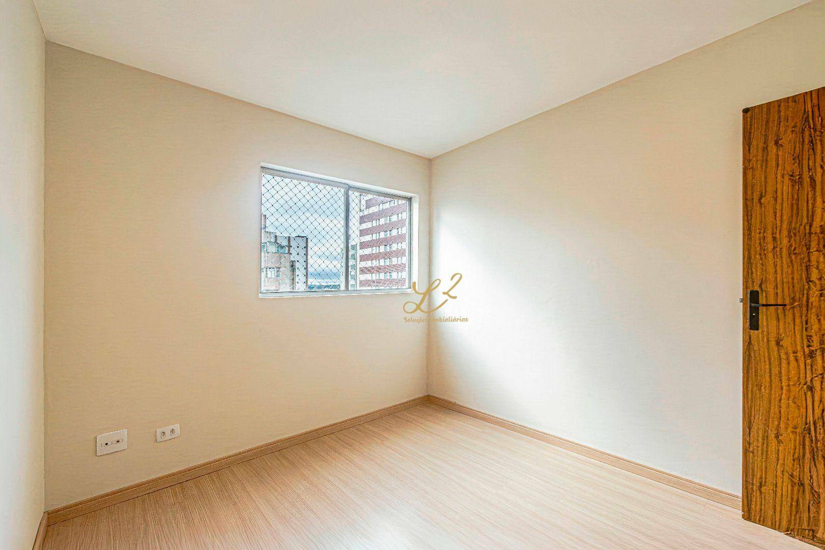 Apartamento para alugar com 3 quartos, 85m² - Foto 24