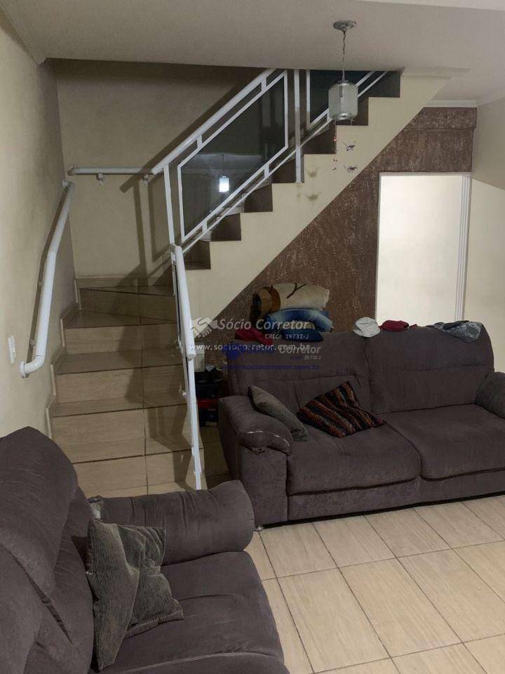 Sobrado à venda com 3 quartos, 200m² - Foto 3