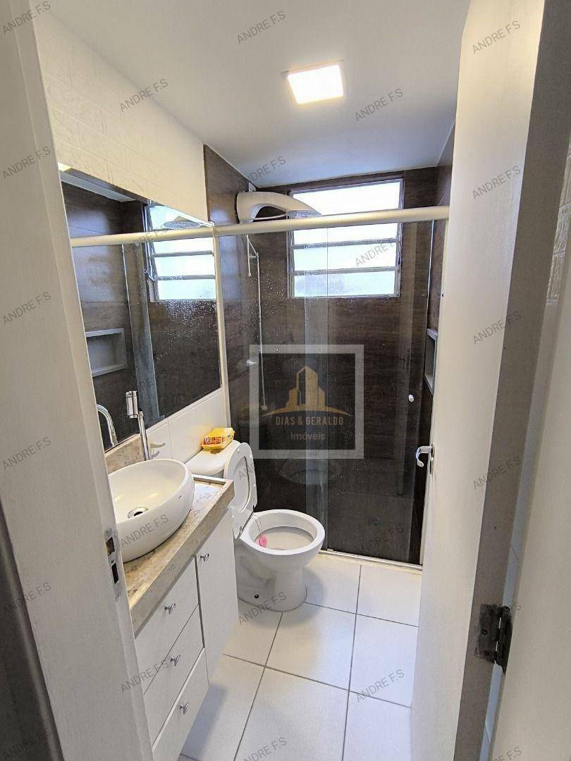 Apartamento à venda com 2 quartos, 47m² - Foto 4