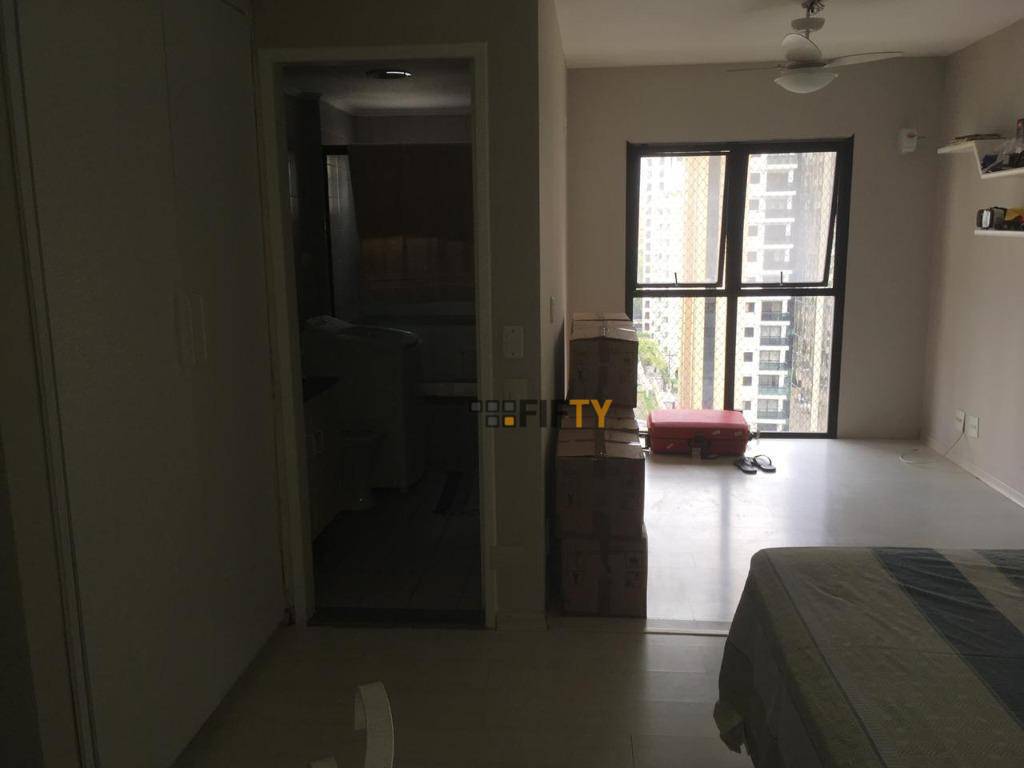 Apartamento para alugar com 1 quarto, 60m² - Foto 4