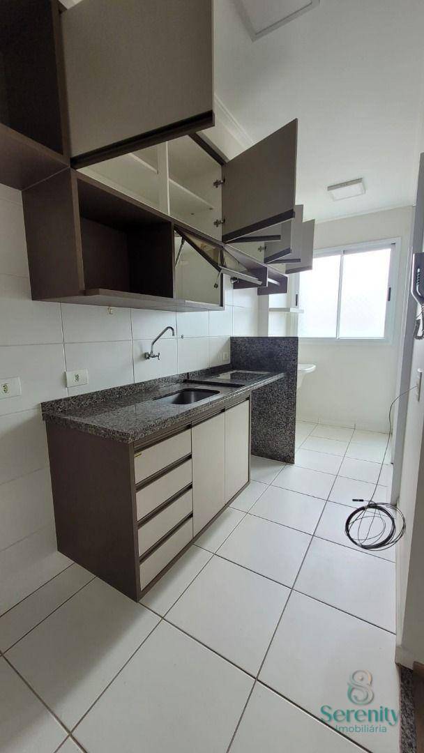 Apartamento para alugar com 2 quartos, 56m² - Foto 6