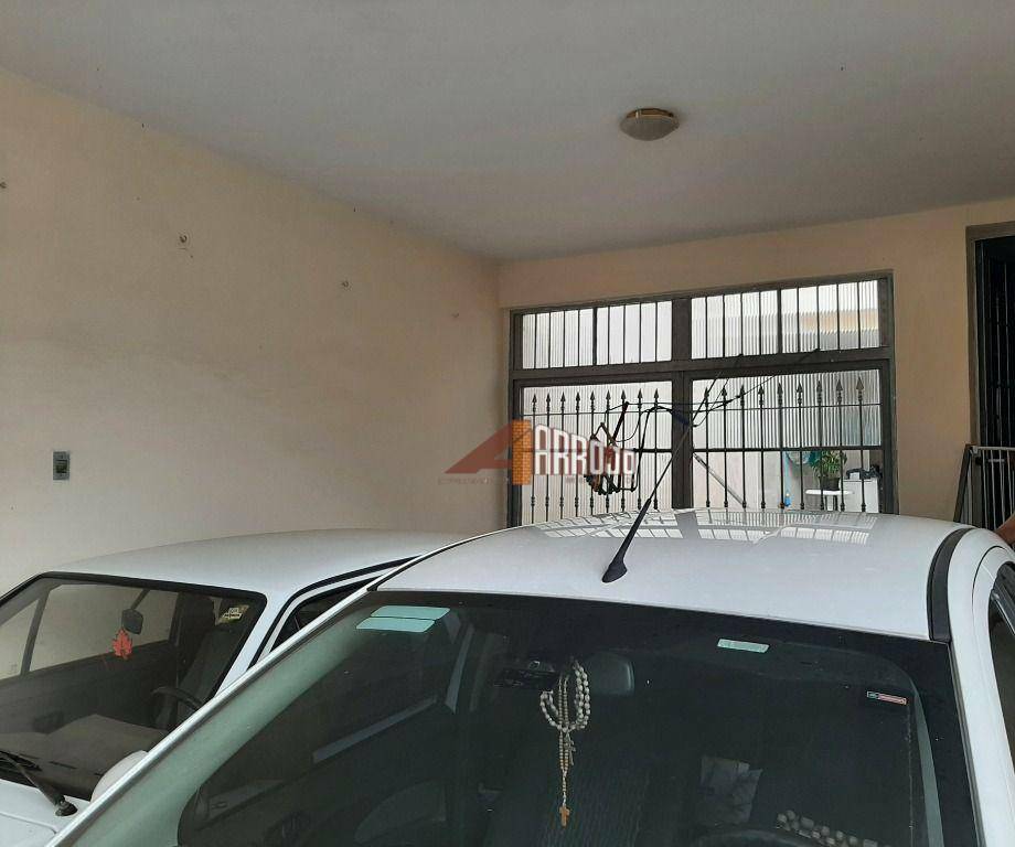 Casa à venda com 2 quartos, 108m² - Foto 10