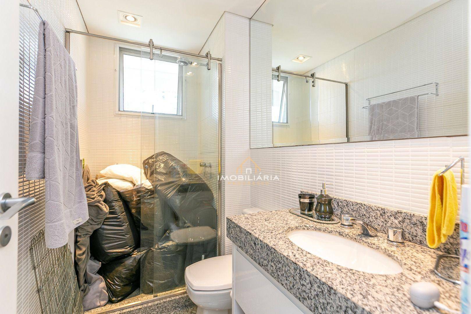 Apartamento à venda com 4 quartos, 215m² - Foto 41