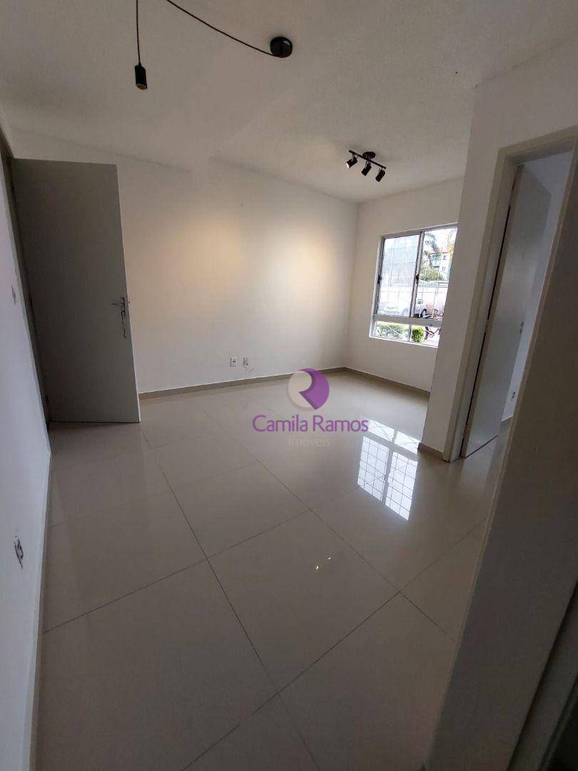 Apartamento à venda com 1 quarto, 44m² - Foto 2