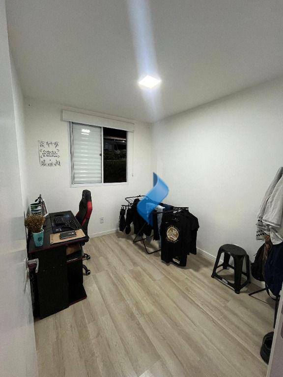 Apartamento à venda com 2 quartos, 43m² - Foto 14