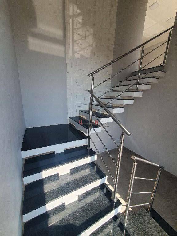 Casa de Condomínio para alugar com 3 quartos, 219m² - Foto 17