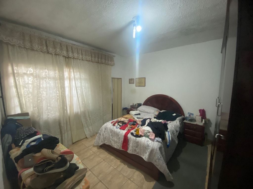 Casa à venda com 3 quartos, 100m² - Foto 14