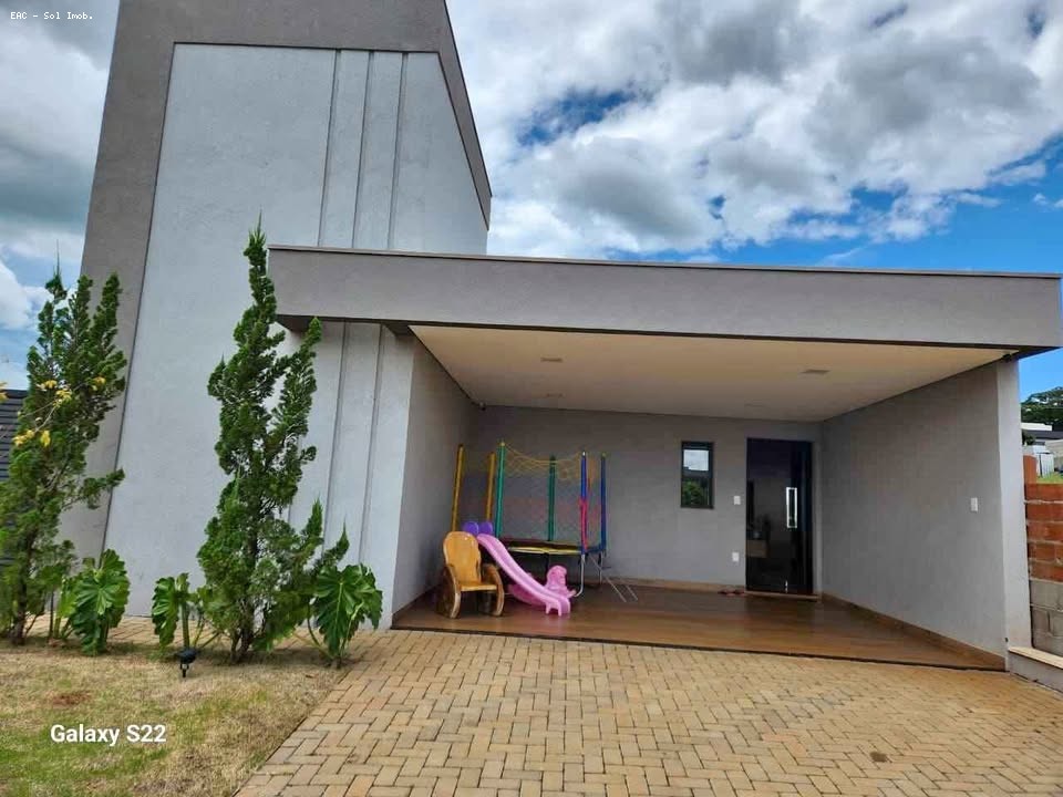 Casa de Condomínio à venda com 3 quartos, 150m² - Foto 1