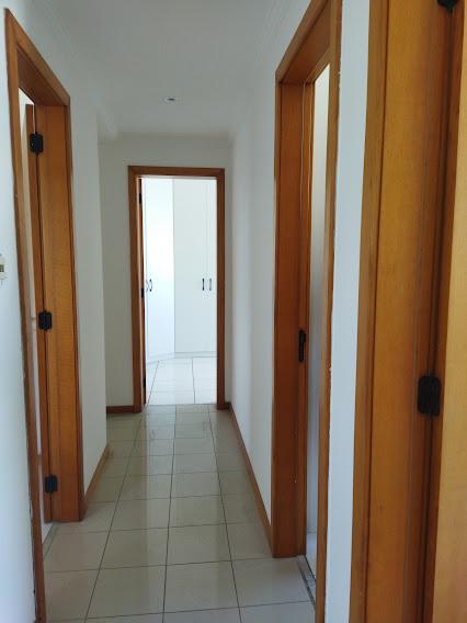 Apartamento à venda com 4 quartos, 136m² - Foto 26