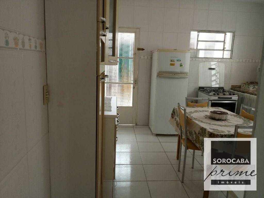 Casa à venda com 2 quartos, 105m² - Foto 8