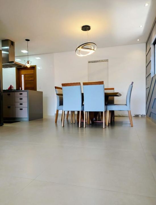 Casa de Condomínio à venda com 3 quartos, 330m² - Foto 15