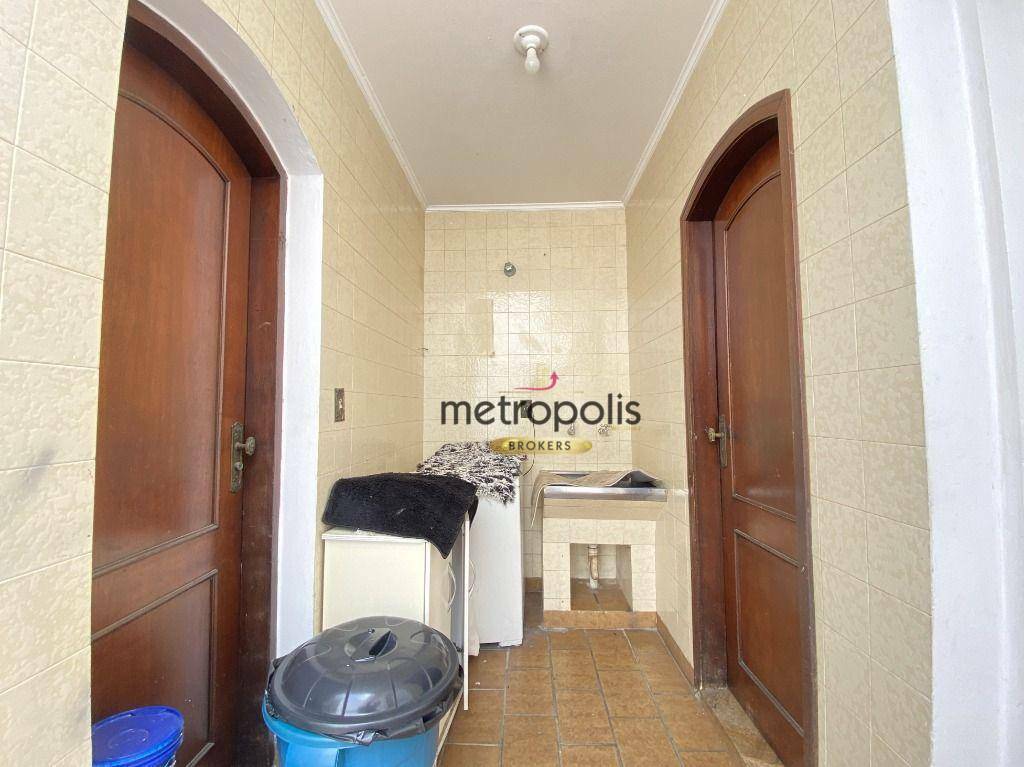 Sobrado à venda com 4 quartos, 380m² - Foto 48