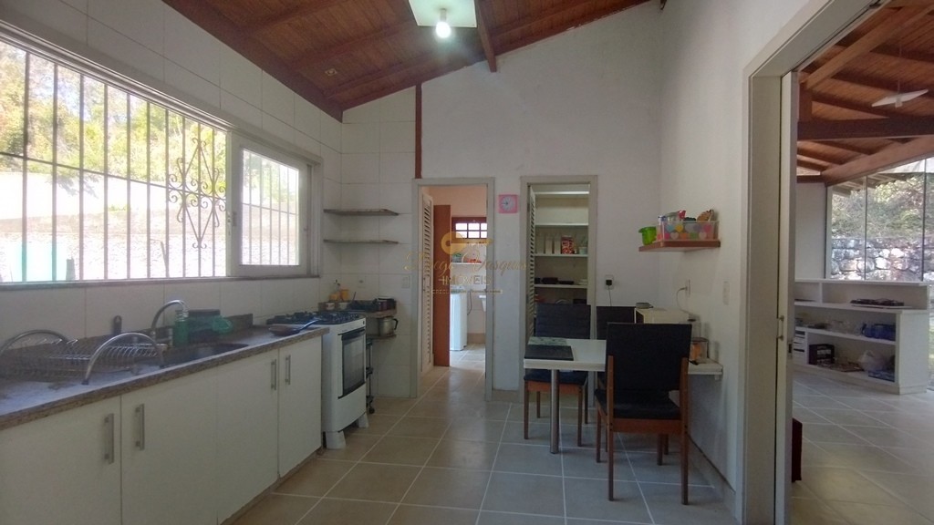 Casa à venda com 4 quartos, 1650m² - Foto 27