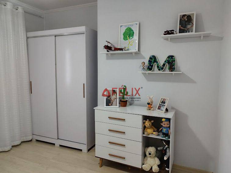 Apartamento à venda com 2 quartos, 68m² - Foto 11