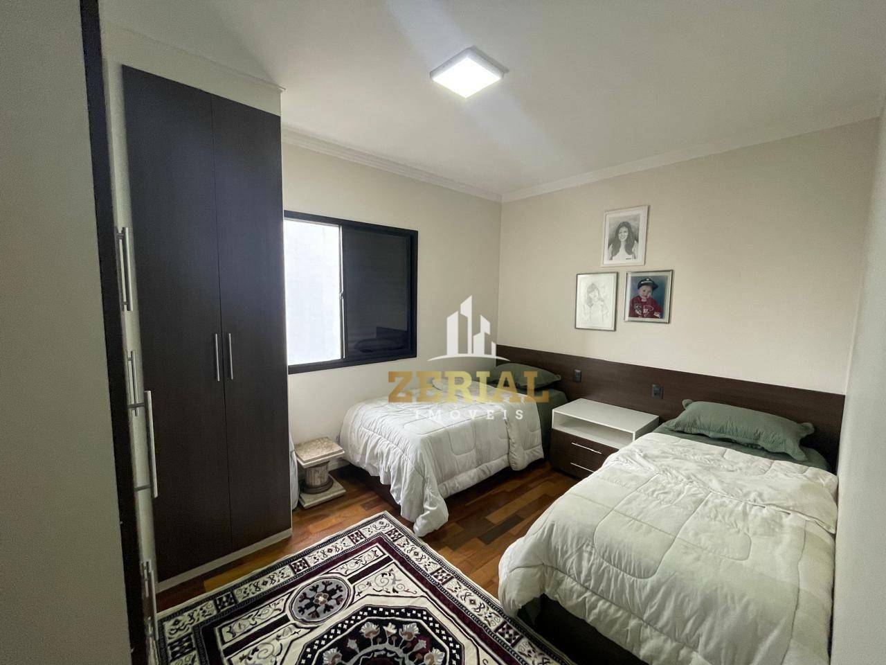 Apartamento à venda com 4 quartos, 240m² - Foto 17