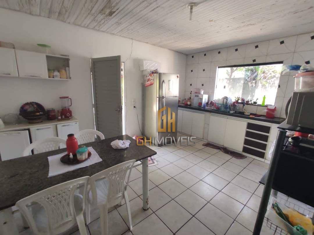 Casa à venda com 3 quartos, 178m² - Foto 6