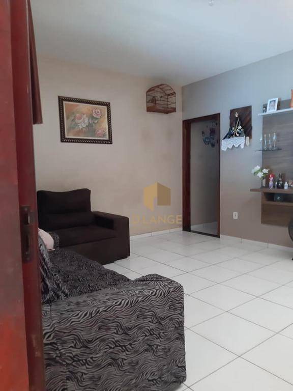 Casa à venda com 4 quartos, 260m² - Foto 9