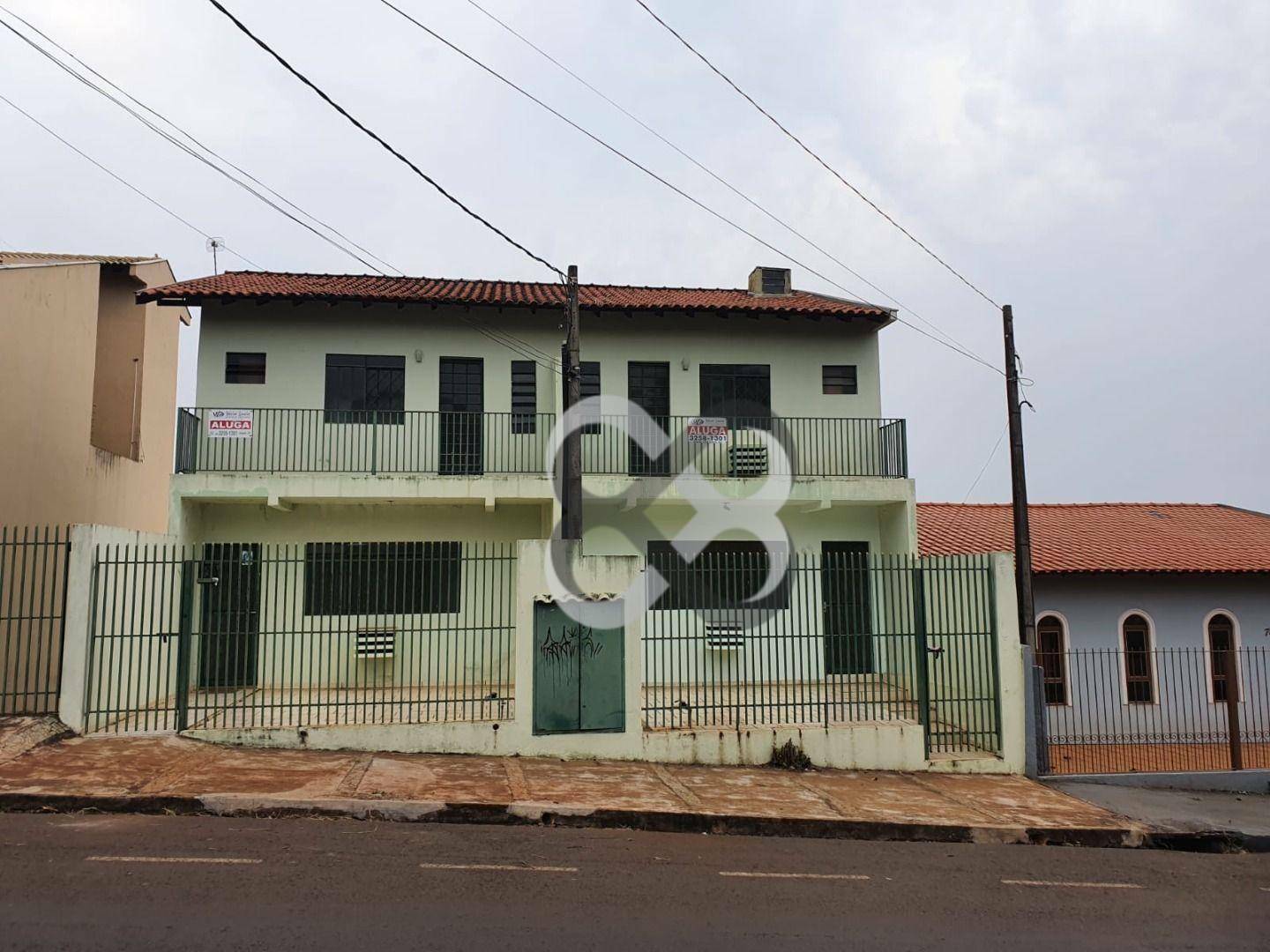 Sobrado à venda com 3 quartos, 170m² - Foto 1